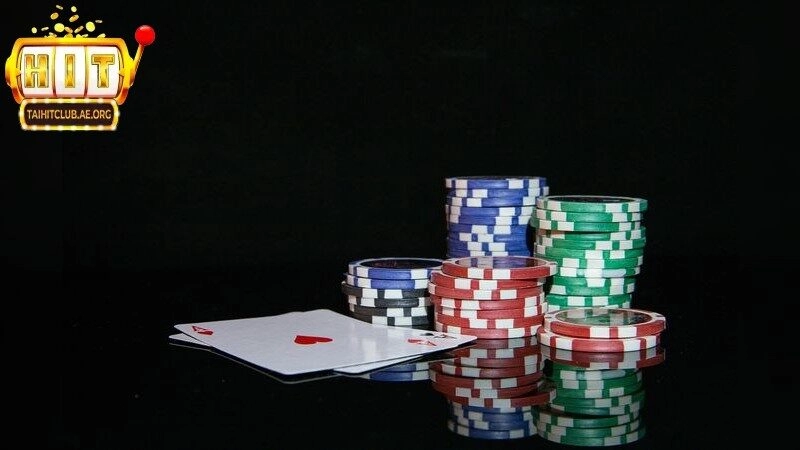 Bài phỏm online – Thử sức với những ván bài kịch tính